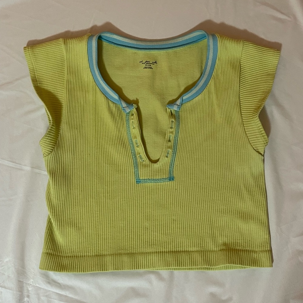 Out From Under Go For Gold Seamless Top